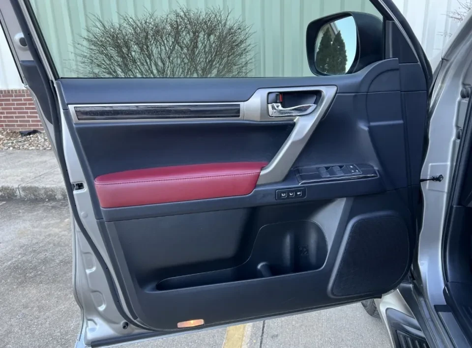 2020 Lexus GX 2nd Gen - Image 17 of 20