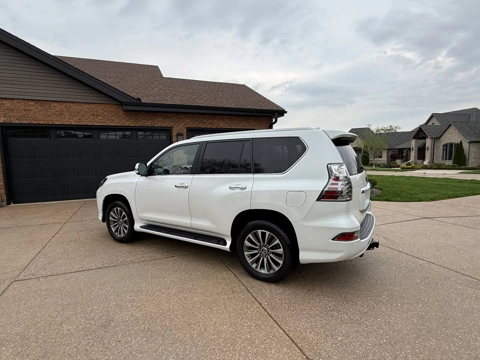 2020 Lexus GX 2nd Gen - Image 2 of 20