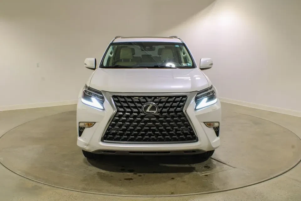 2020 Lexus GX 2nd Gen - Image 2 of 18