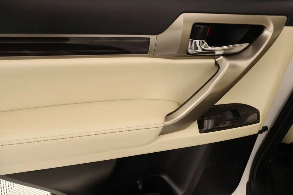 2020 Lexus GX 2nd Gen - Image 18 of 20