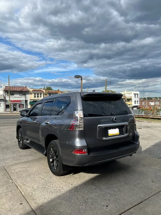 2020 Lexus GX 2nd Gen - Image 5 of 8