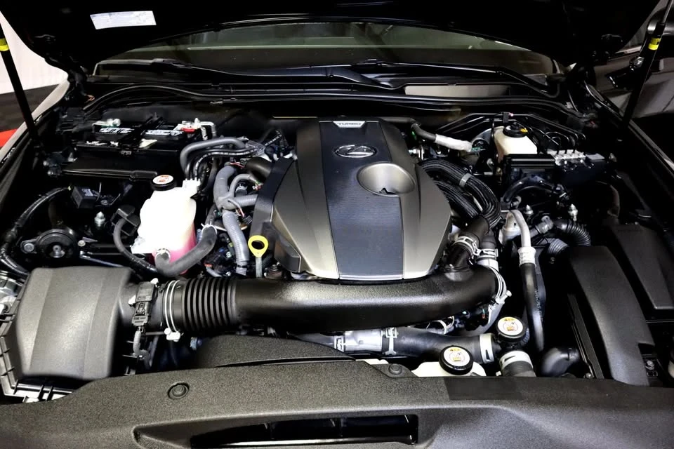 2020 Lexus IS 3rd Gen - Image 13 of 20