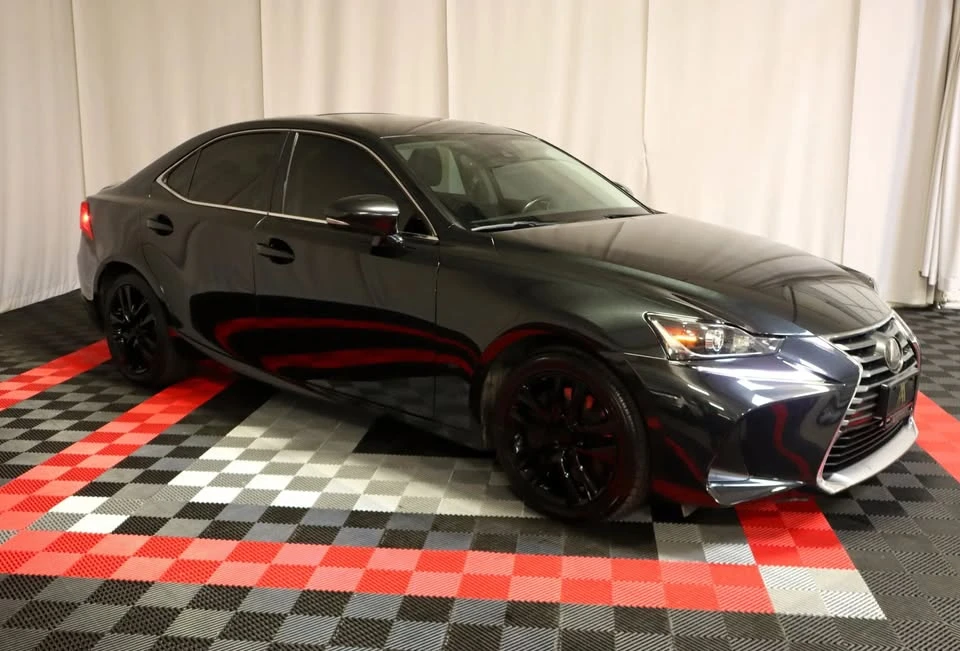 2020 Lexus IS 3rd Gen - Image 6 of 20