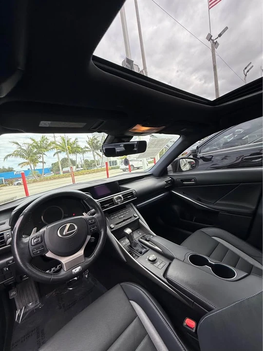 2020 Lexus IS 3rd Gen - Image 2 of 4