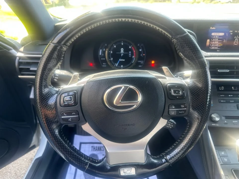 2020 Lexus IS 3rd Gen - Image 10 of 20