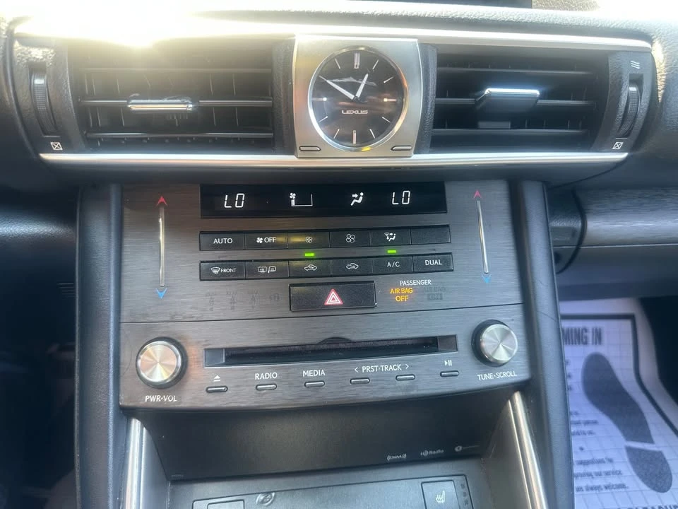 2020 Lexus IS 3rd Gen - Image 5 of 20
