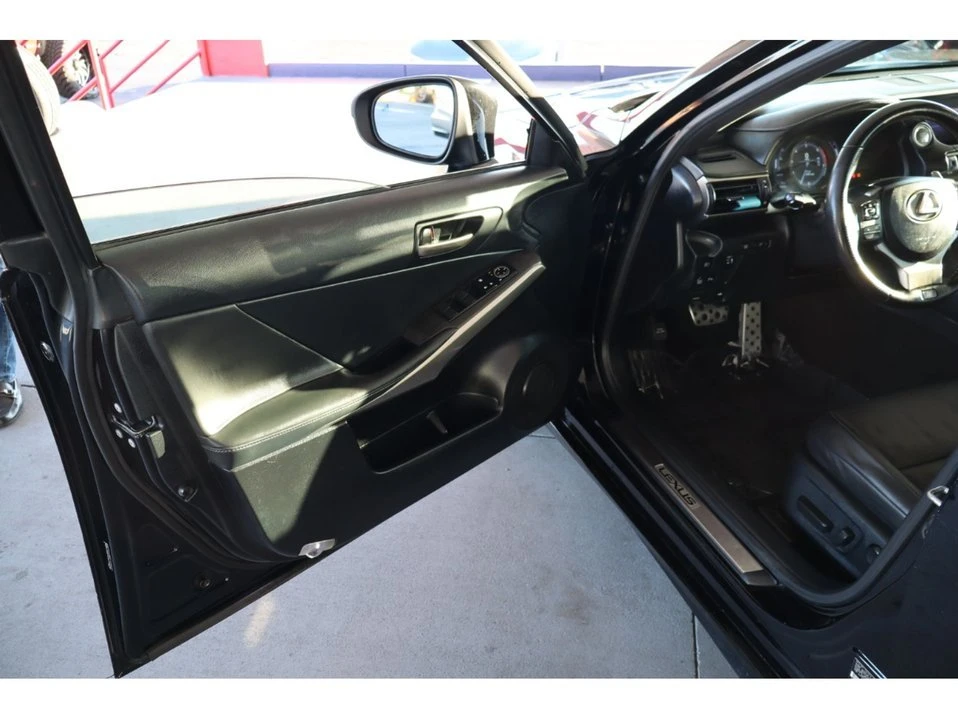 2020 Lexus IS 3rd Gen - Image 9 of 16