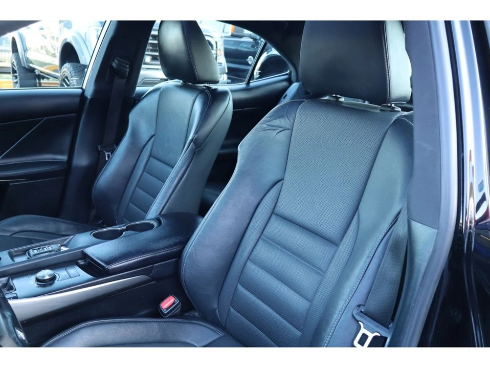 2020 Lexus IS 3rd Gen - Image 11 of 16
