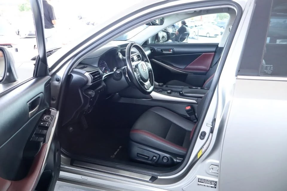 2020 Lexus IS 3rd Gen - Image 14 of 20