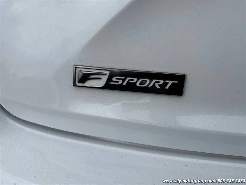 2020 Lexus IS 3rd Gen - Image 14 of 19