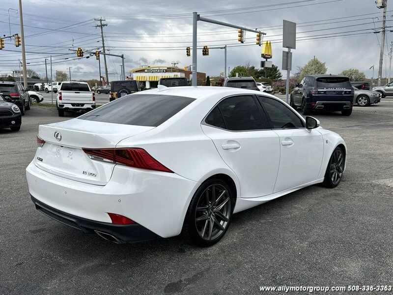 2020 Lexus IS 3rd Gen - Image 4 of 19