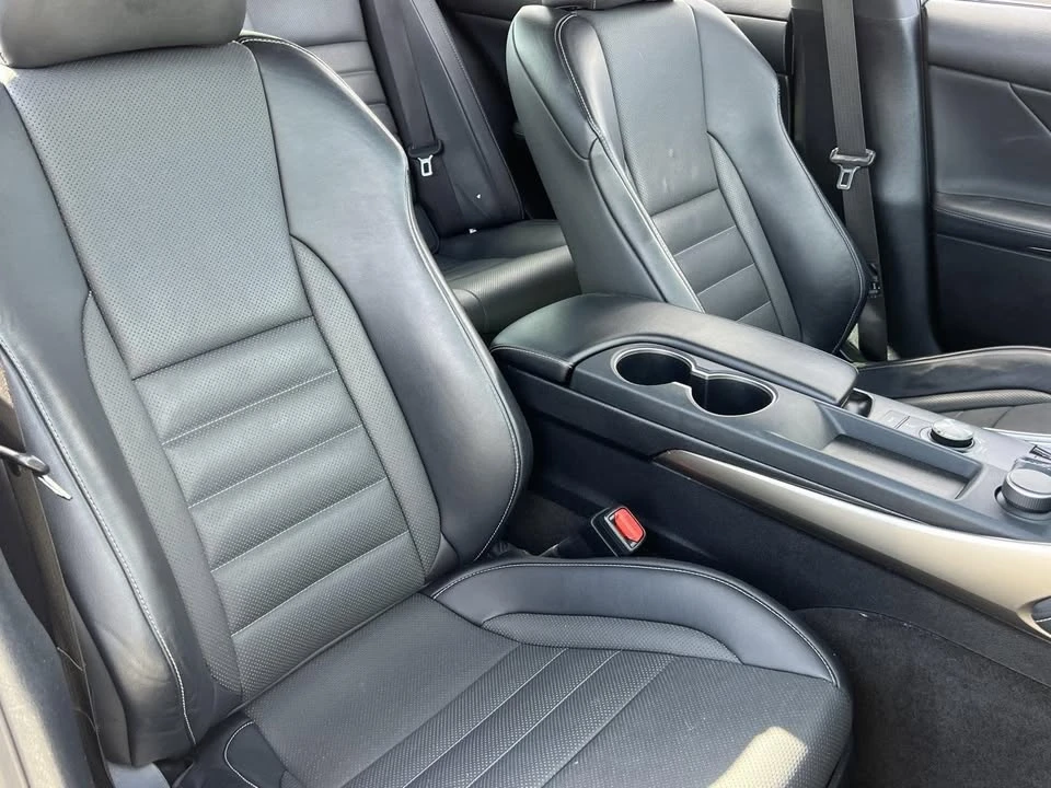 2020 Lexus IS 3rd Gen - Image 17 of 19