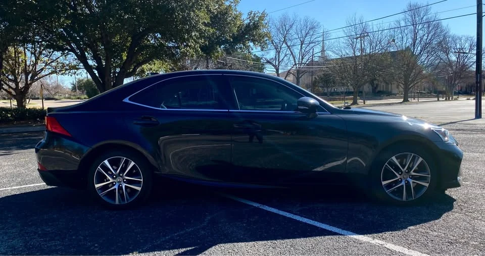2020 Lexus IS 3rd Gen - Image 7 of 12