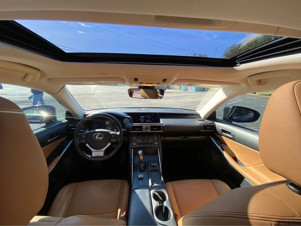 2020 Lexus IS 3rd Gen - Image 10 of 12