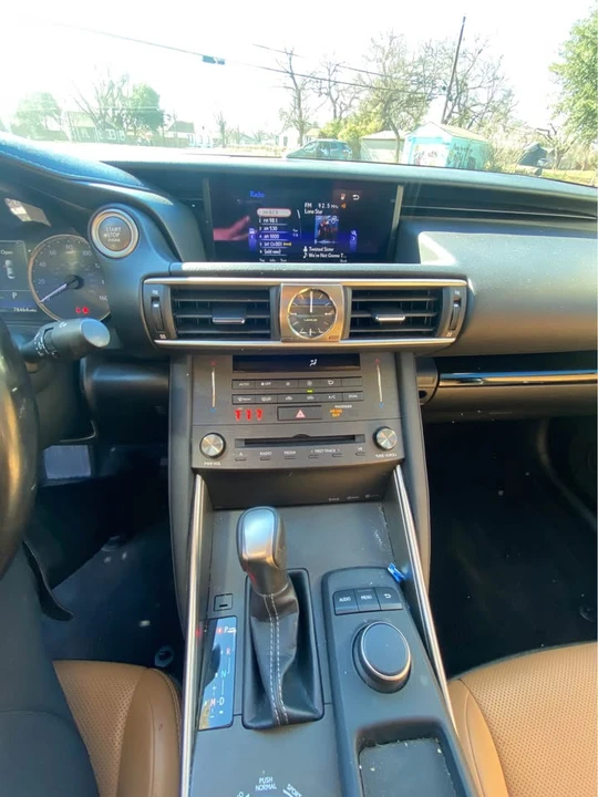 2020 Lexus IS 3rd Gen - Image 12 of 12