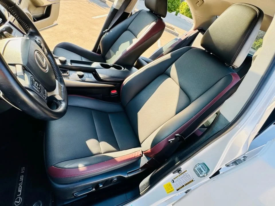 2020 Lexus IS 3rd Gen - Image 10 of 19