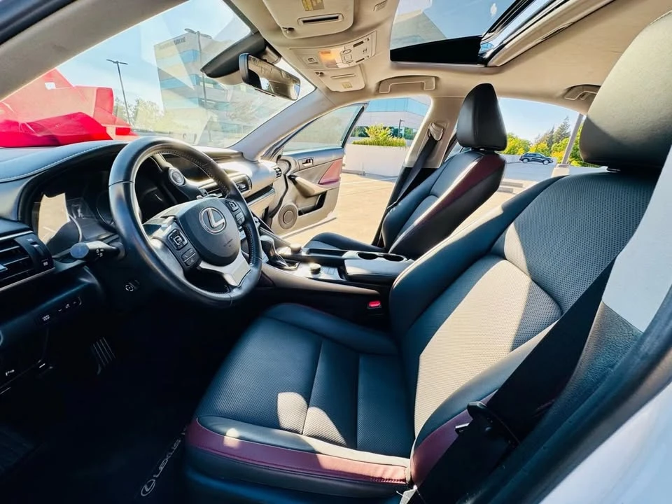 2020 Lexus IS 3rd Gen - Image 11 of 19
