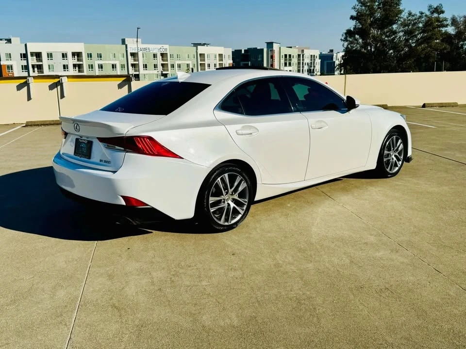 2020 Lexus IS 3rd Gen - Image 5 of 19