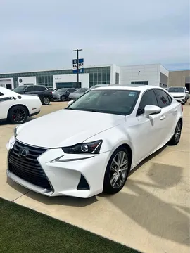 2020 Lexus IS 300 RWD