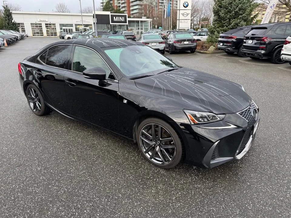 2020 Lexus IS 3rd Gen - Image 10 of 15