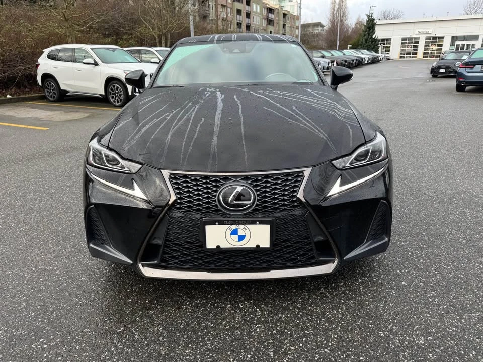 2020 Lexus IS 3rd Gen - Image 5 of 15