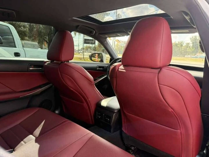2020 Lexus IS 3rd Gen - Image 15 of 20
