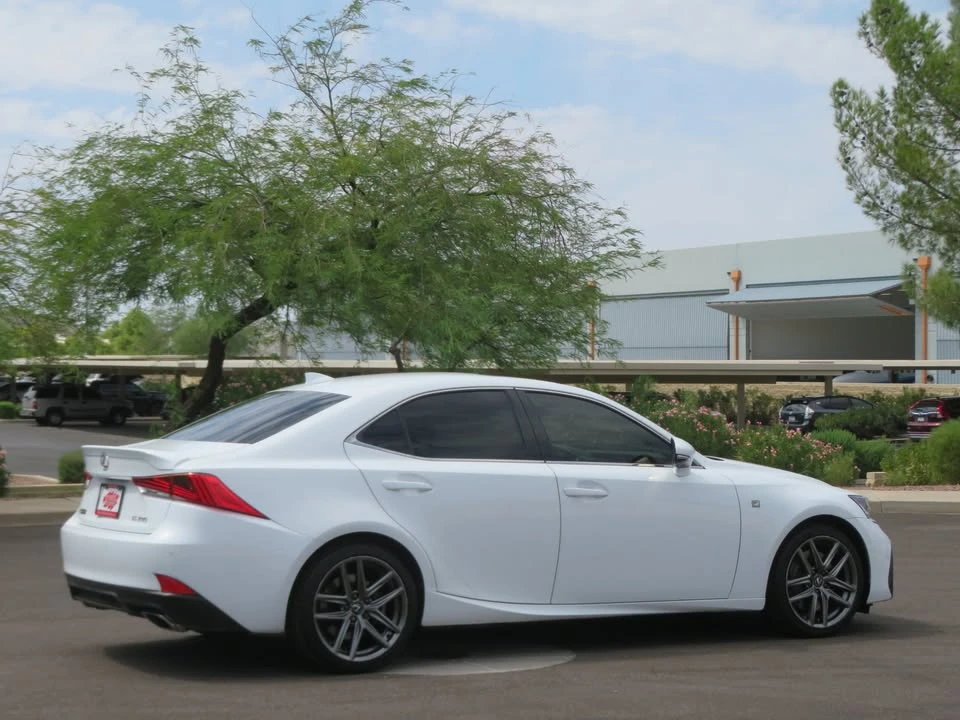 2020 Lexus IS 3rd Gen - Image 11 of 20