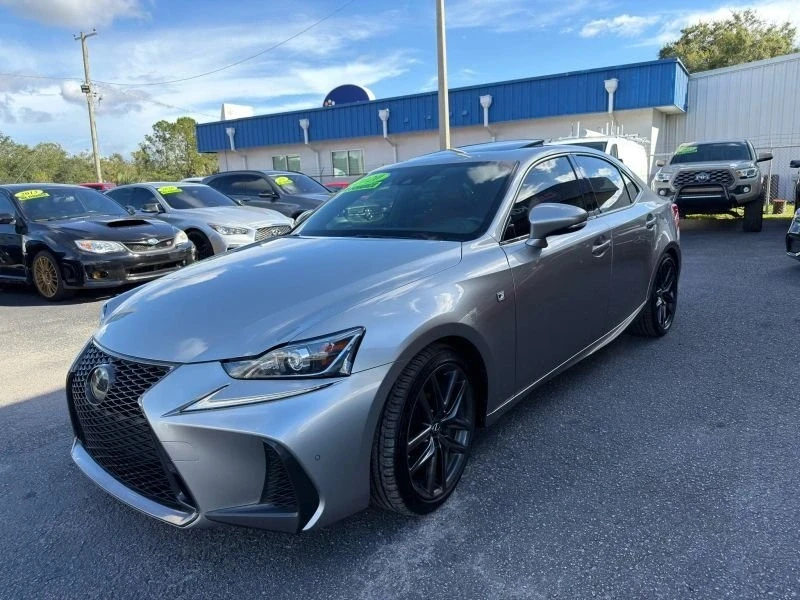 2020 Lexus IS 3rd Gen - Image 9 of 20