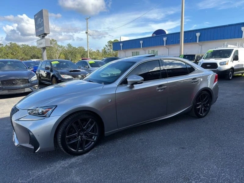 2020 Lexus IS 3rd Gen - Image 10 of 20