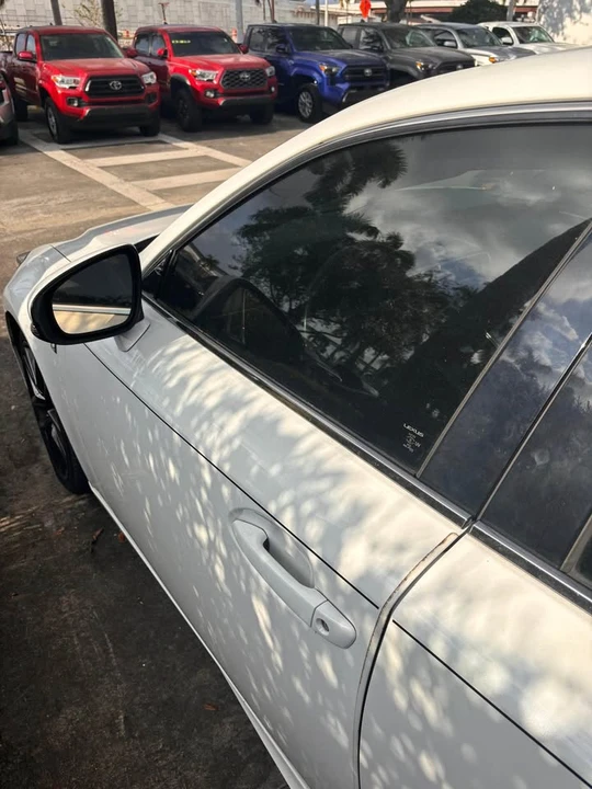 2020 Lexus IS 3rd Gen - Image 5 of 10