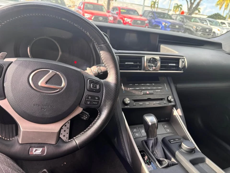 2020 Lexus IS 3rd Gen - Image 7 of 10