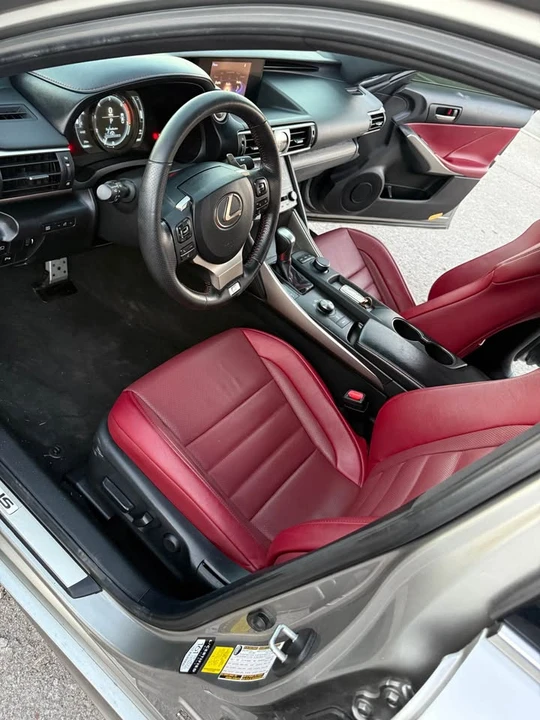 2020 Lexus IS 3rd Gen - Image 10 of 15