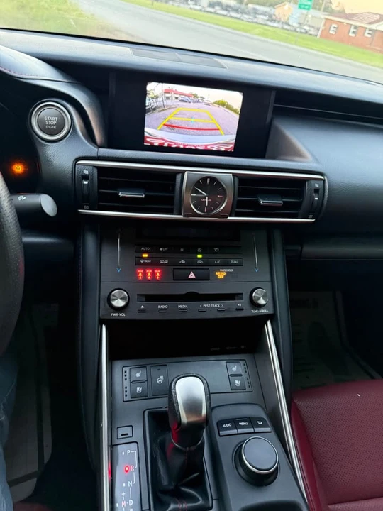 2020 Lexus IS 3rd Gen - Image 14 of 15