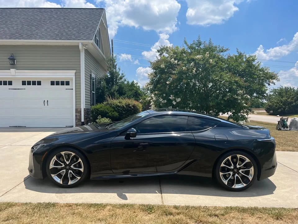 2020 Lexus LC - Image 8 of 14