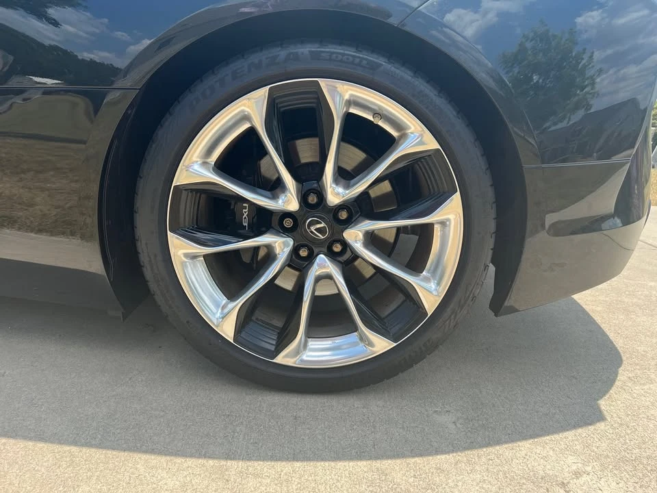 2020 Lexus LC - Image 14 of 14
