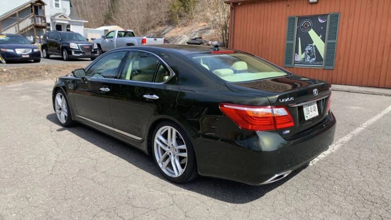 2020 Lexus LS 4th Gen - Image 3 of 19