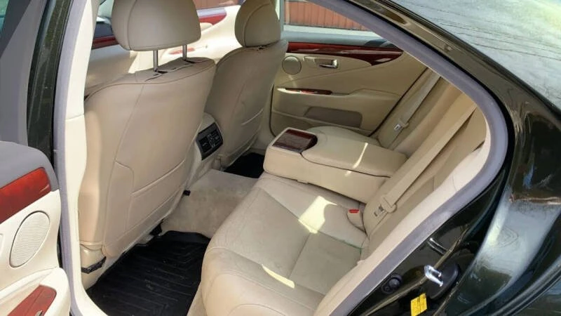 2020 Lexus LS 4th Gen - Image 11 of 19