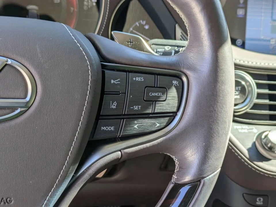 2020 Lexus LS 5th Gen - Image 5 of 18