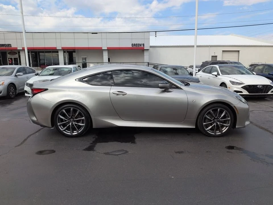 2020 Lexus RC - Image 5 of 20