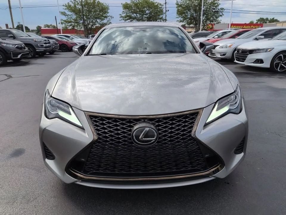 2020 Lexus RC - Image 7 of 20