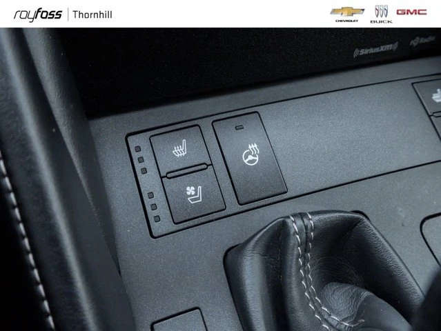2020 Lexus RC - Image 19 of 20