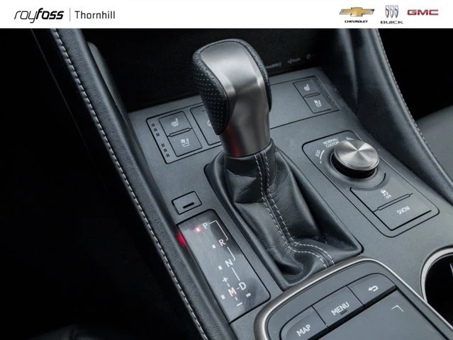 2020 Lexus RC - Image 16 of 20