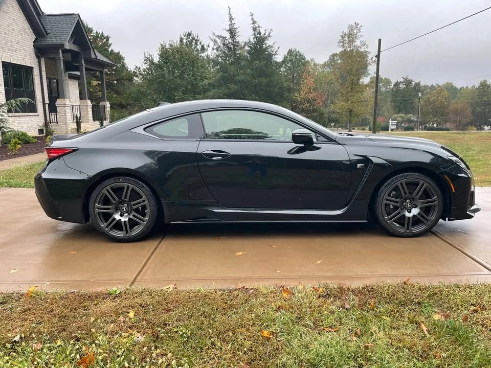 2020 Lexus RC F - Image 5 of 18
