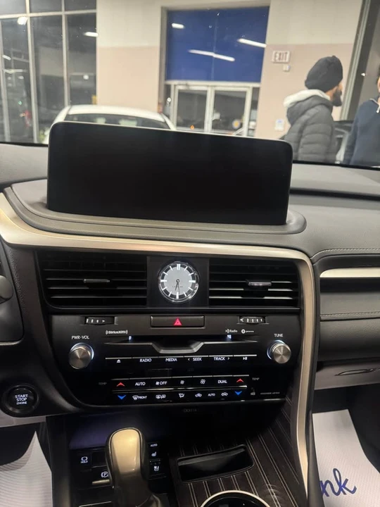 2020 Lexus RX 4th Gen - Image 10 of 12