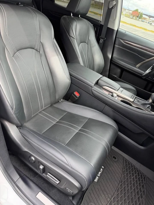 2020 Lexus RX 4th Gen - Image 12 of 15