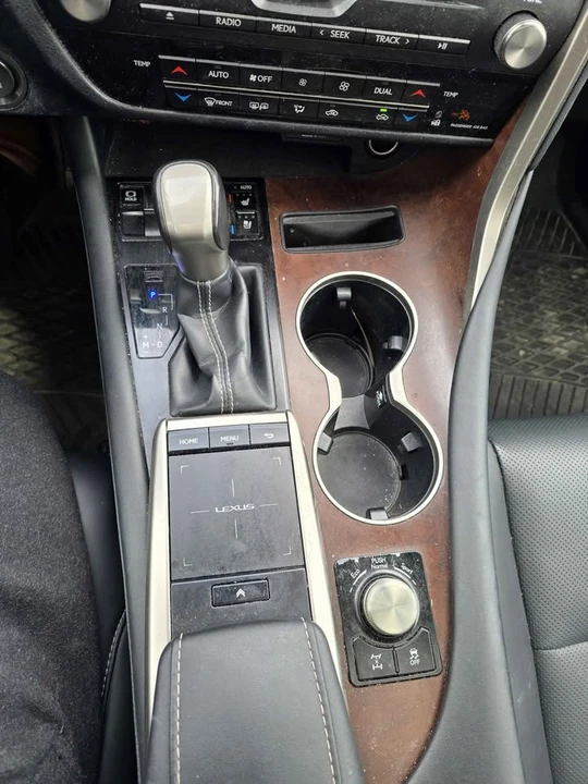 2020 Lexus RX 4th Gen - Image 10 of 11