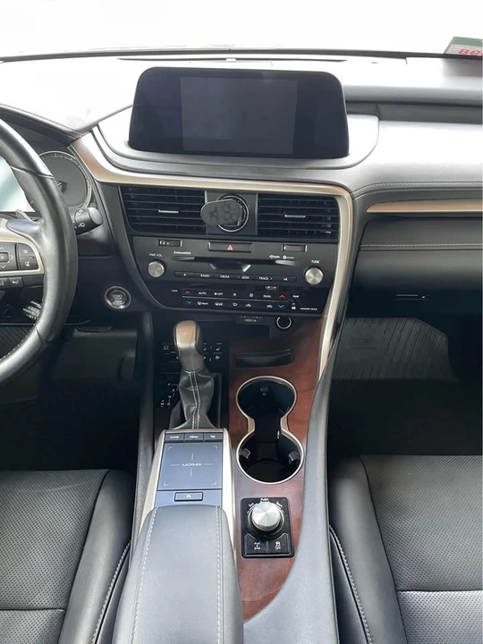 2020 Lexus RX 4th Gen - Image 18 of 20