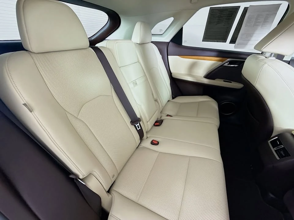 2020 Lexus RX 4th Gen - Image 11 of 19