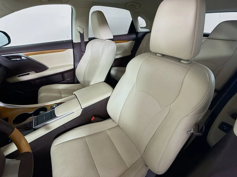 2020 Lexus RX 4th Gen - Image 13 of 19