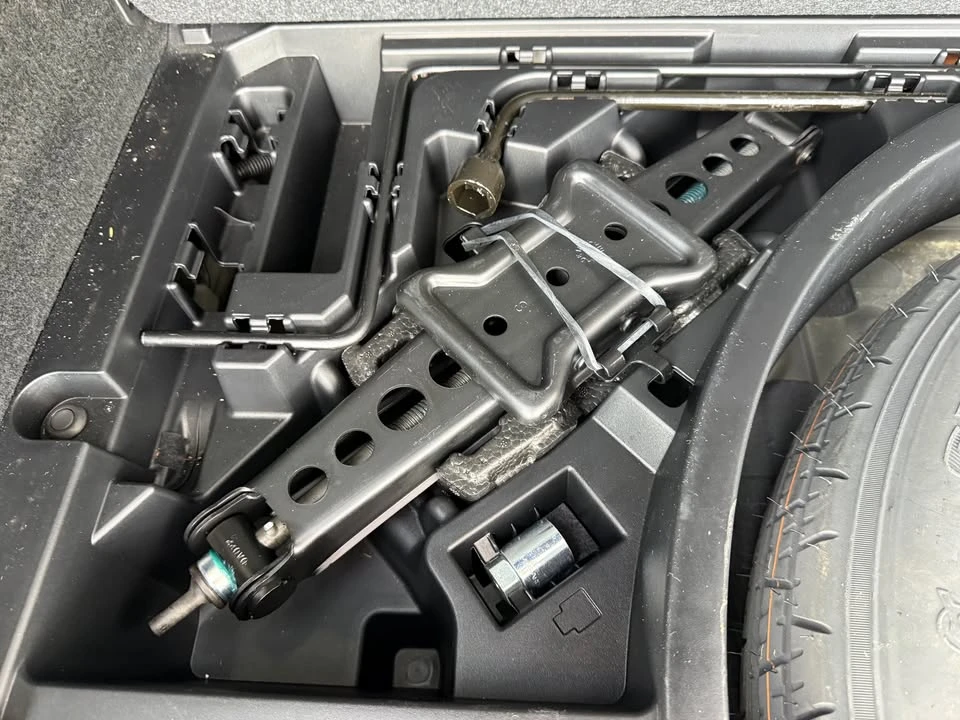2020 Lexus RX 4th Gen - Image 18 of 20